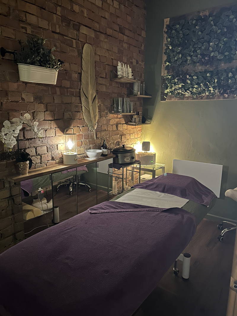 Olive Lounge beauty and wellbeing in Chesterfield area